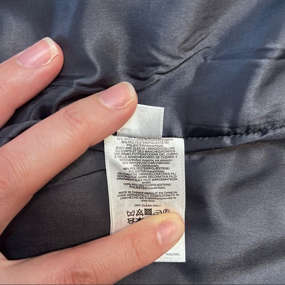 Brooks Brothers embroidered dress - Picture 13 of 13